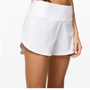Lululemon Speed Up Short Long *4" Updated Fit
White